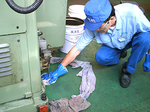 油類漏洩対応訓練